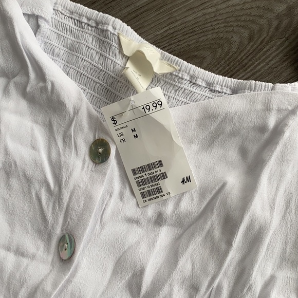 Summer blouse NWT - Picture 2 of 2